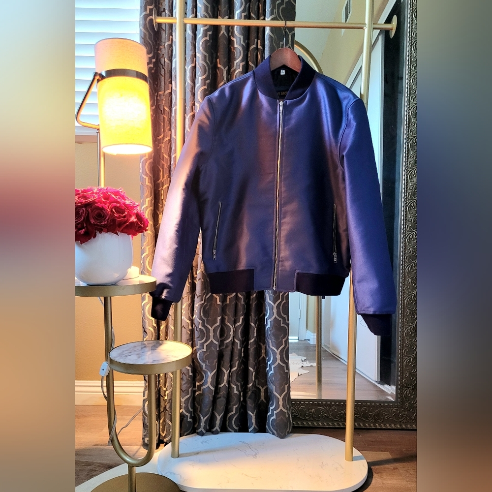 Men's shiny bomber jacket